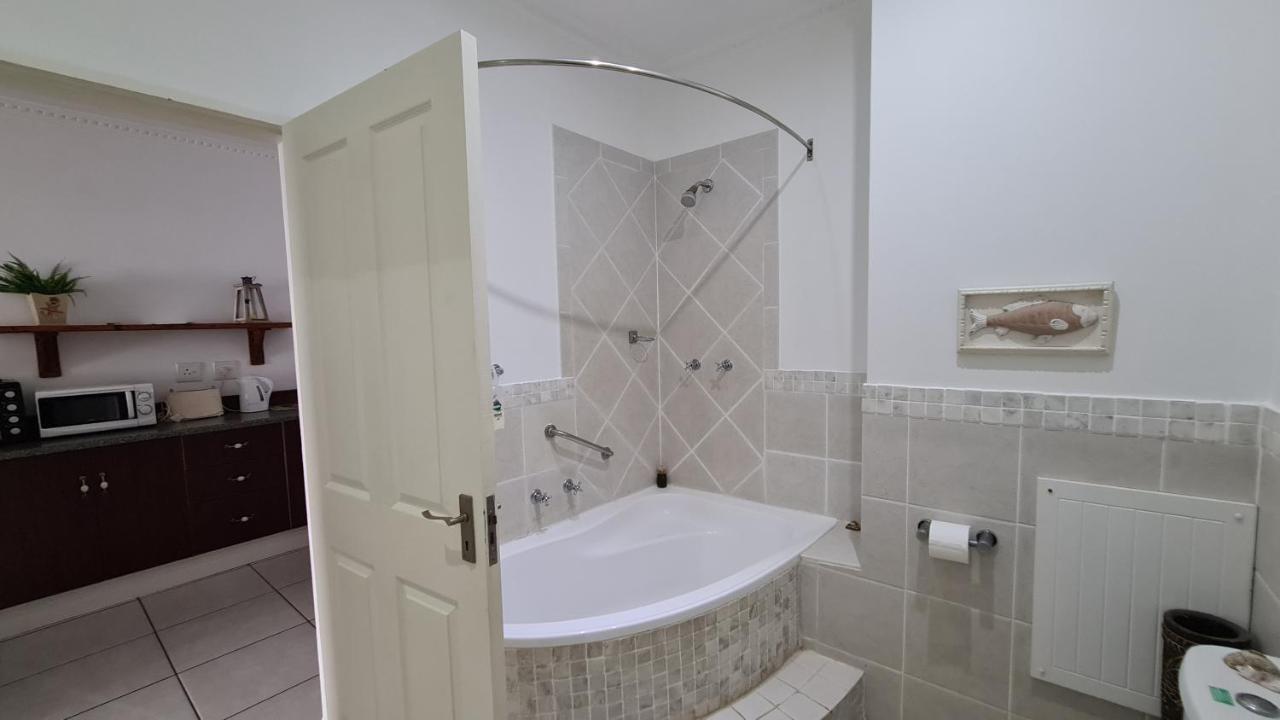 Shaka'S Seat Guesthouse Балито Екстериор снимка