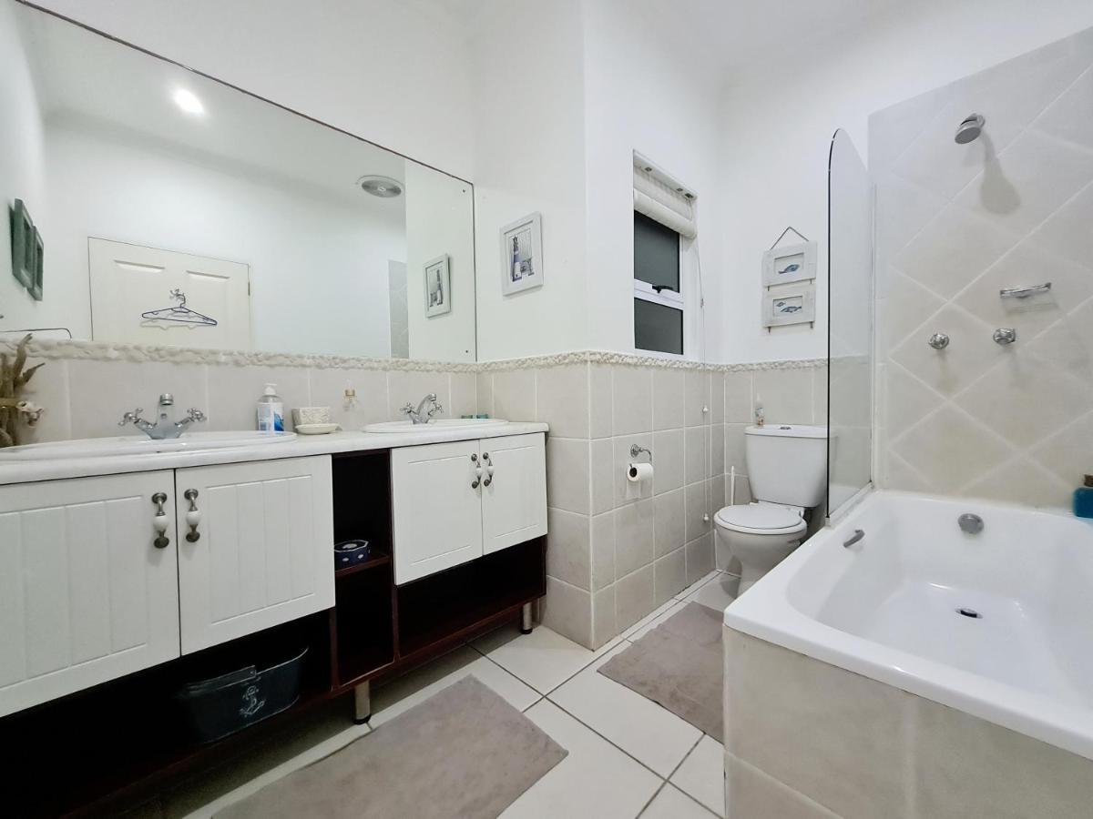 Shaka'S Seat Guesthouse Балито Екстериор снимка