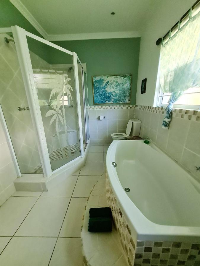 Shaka'S Seat Guesthouse Балито Екстериор снимка