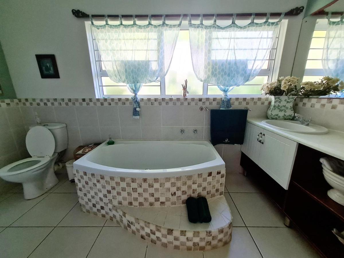 Shaka'S Seat Guesthouse Балито Екстериор снимка